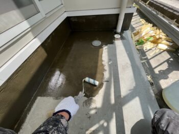 【下地処理中】ベランダ