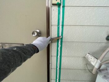 【へら均し】コーキング