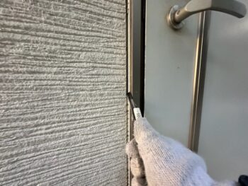 【撤去】建具廻りコーキング