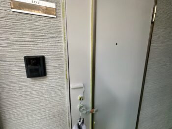 【上塗り】扉