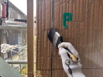 【撤去後清掃】板間目地コーキング